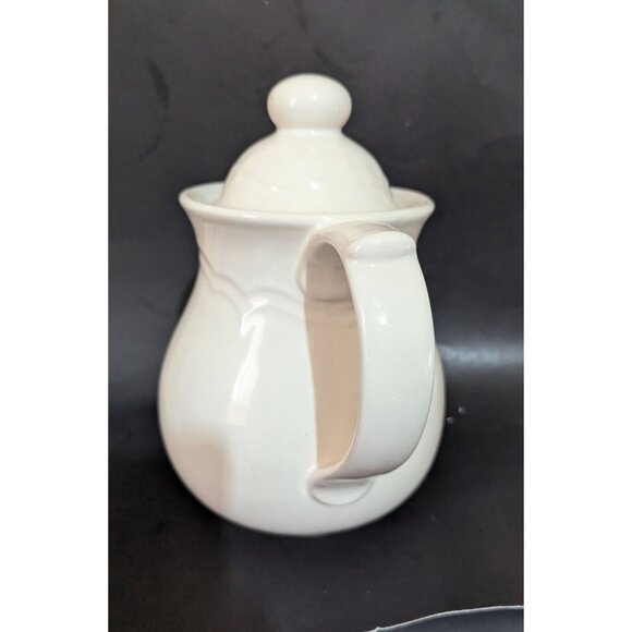 Pfaltzgraff Gazebo White Ceramic Teapot With Lid9" - Picture 4 of 8